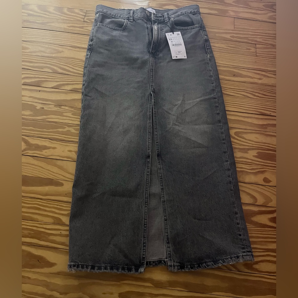 Denim skirt